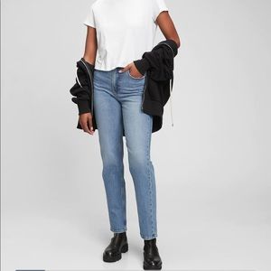 GAP Sky high straight jean